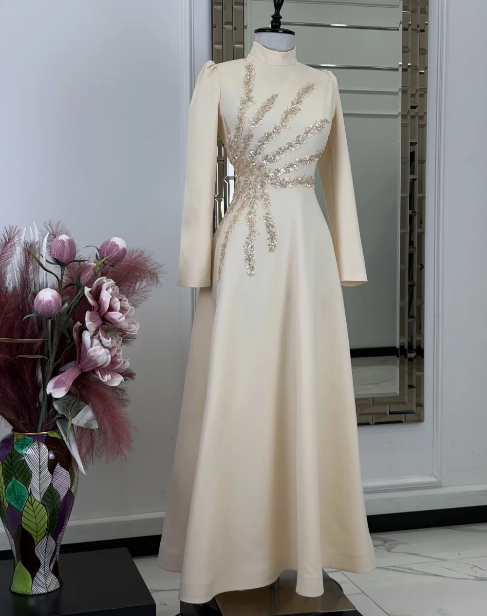 Customized Retro Jersey Pleat Sequined A-line High Collar Long Bespoke Occasion Prom Dresses High Quality
