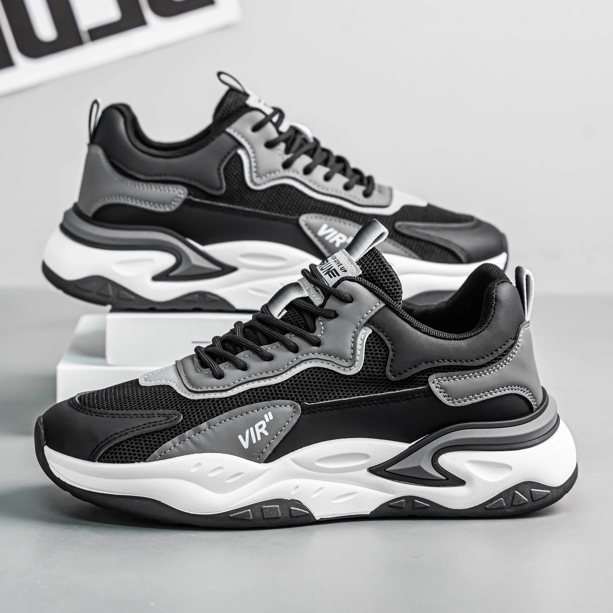 Men's breathable lace up sports shoes, casual sports shoes, mesh shoes, running shoes, trendy and versatile men's shoes