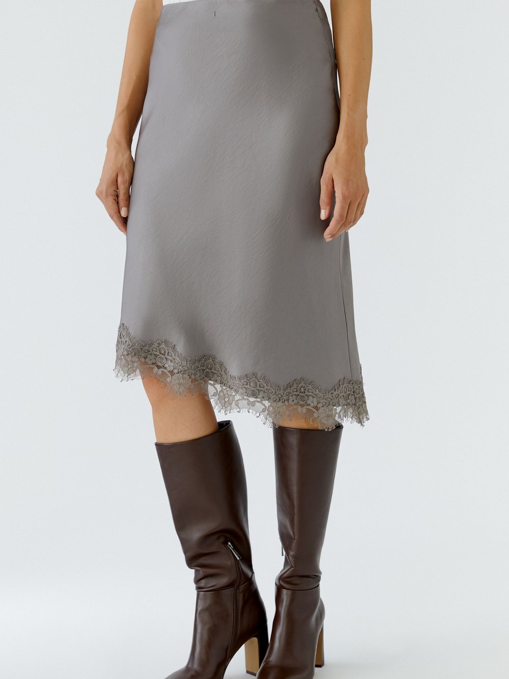 Oui Midirock Damen grau, 46