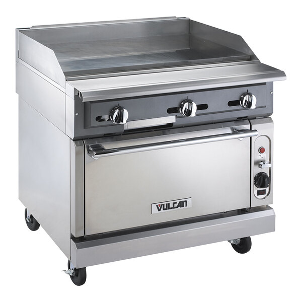 Vulcan VGMT36S-NAT V Series 36" Natural Gas Heavy-Duty Thermostatic Range with Griddle Top and Standard Oven - 140,000 BTU