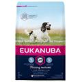 Eukanuba Premium Hundefutter für ältere Hunde mittelgroßer Rassen ab 7 Jahre, Trockenfutter mit Huhn (1x3 kg) (die Verpackung kann variieren)