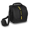 PEDEA DSLR-Kameratasche *Essex* Fototasche für Spiegelreflexkameras mit wasserdichtem Regenschutz, Tragegurt und Zubehörfächern, Gr. M schwarz/gelb