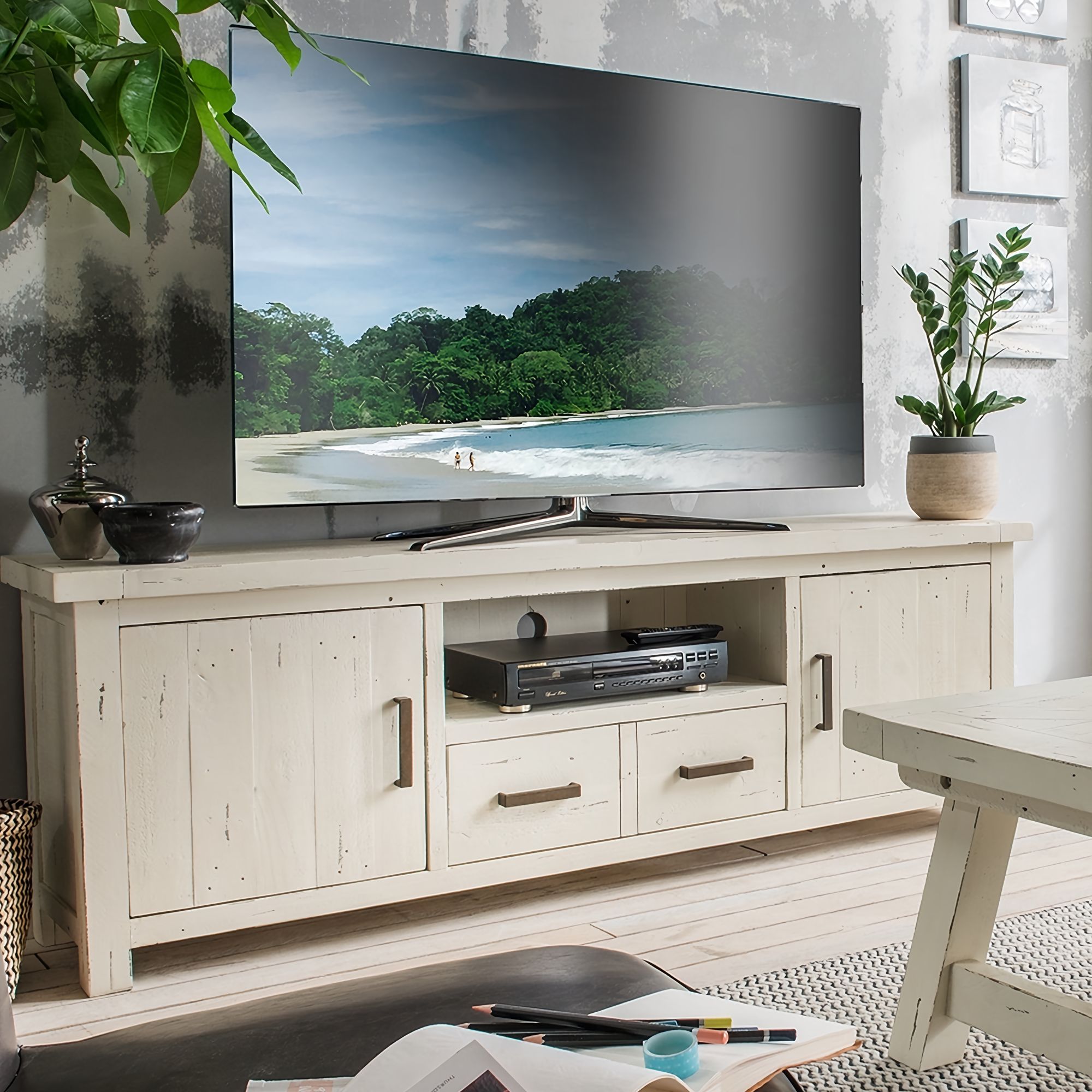 Massivholz »History Pine« TV-Lowboard Pinienholz, white-wash-finish / B 180 x H 60 x T 40 cm