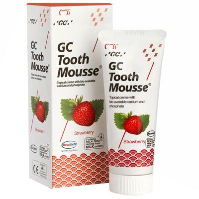 GC Tooth Mousse Erdbeere 40 g Tube Image