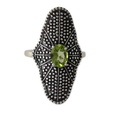 Peridot cocktail ring, 'Starlight Love Expression'